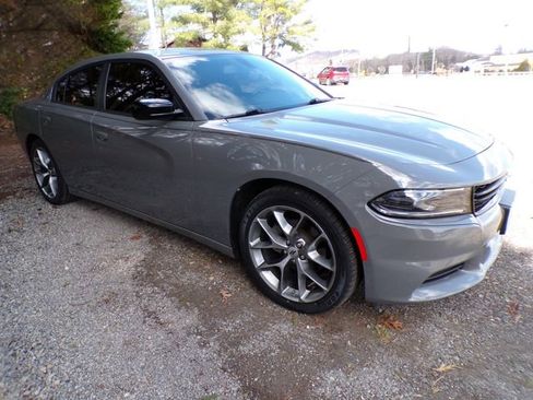 Used 2023 Dodge Charger SXT w/ Plus Group RWD image 6