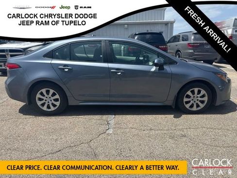 Used 2024 Toyota Corolla LE FWD image 6