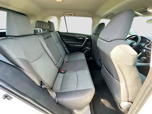 Used 2024 Toyota RAV4 XLE image 25
