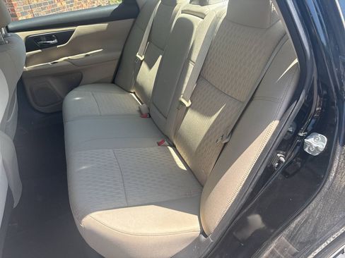Used 2016 Nissan Altima 2.5 S w/ Power Driver Seat Package FWD image 10