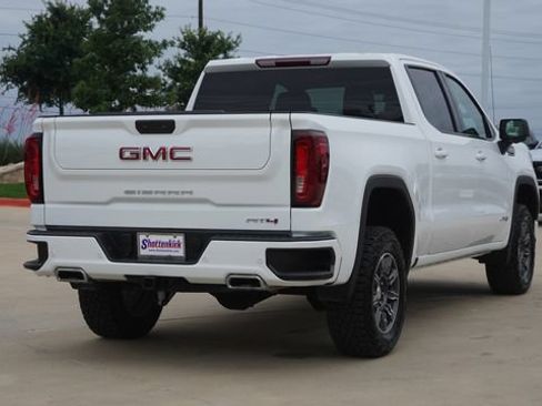 Used 2025 GMC Sierra 1500 AT4 AWD/4WD image 9