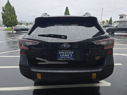 Used 2022 Subaru Outback Wilderness image 6