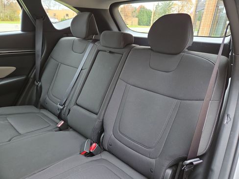 Certified 2023 Hyundai Tucson SE image 13