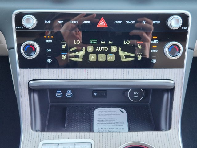 Used 2026 Genesis GV80 3.5T Prestige AWD/4WD image 15
