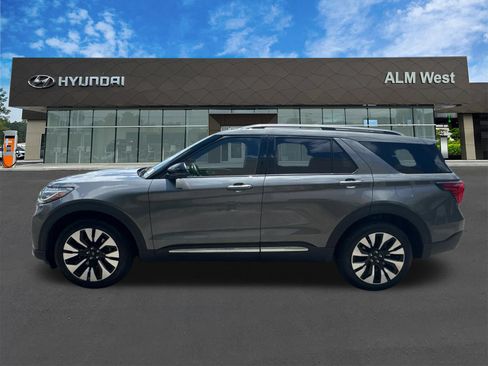Used 2026 Ford Explorer Platinum w/ LUX Leather Package AWD/4WD image 8