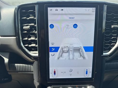 Used 2025 Ford Ranger XLT w/ FX4 Off-Road Package image 17