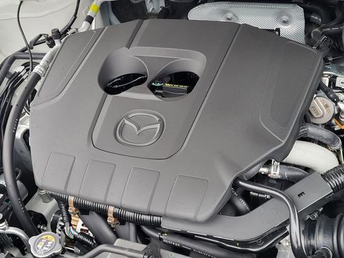 New 2025 MAZDA CX-5 Carbon Edition image 23