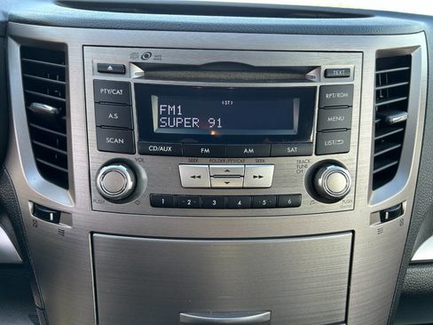 Used 2012 Subaru Outback 3.6R Premium image 22