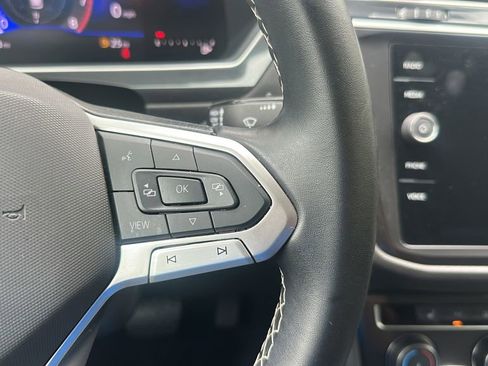 Used 2024 Volkswagen Tiguan S image 32