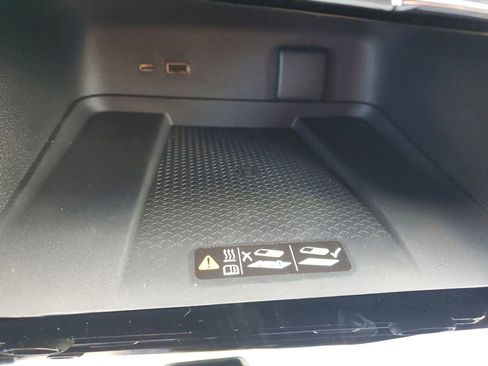 New 2026 Chevrolet Traverse LT w/ Midnight/Sport Edition image 26