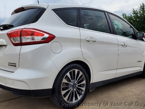 Used 2018 Ford C-MAX Titanium w/ Equipment Group 301A image 12