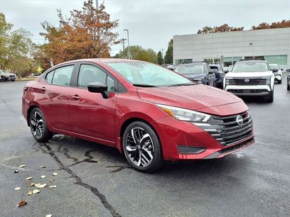 New 2025 Nissan Versa SR w/ Trunk Package