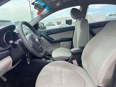 Used 2012 Kia Forte EX FWD image 16