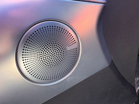 Used 2022 Genesis G70 3.3T image 26