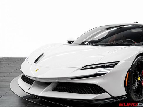 Used 2022 Ferrari SF90 Stradale image 14