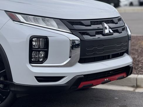 Used 2024 Mitsubishi Outlander Sport Ralliart image 3