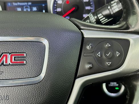 Used 2018 GMC Terrain SLE w/ Driver Convenience Package image 14