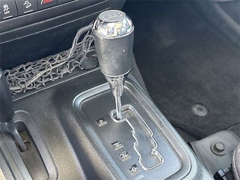 Used 2018 Jeep Wrangler Unlimited Sport S image 27