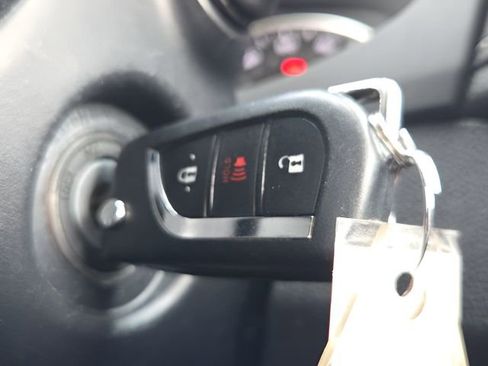 Used 2019 Toyota RAV4 LE w/ All Weather Liner Package image 25