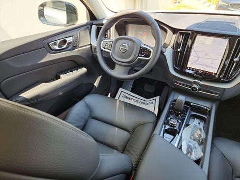New 2025 Volvo XC60 B5 Plus w/ Protection Package Premier image 10