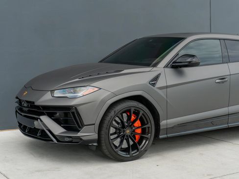 Used 2023 Lamborghini Urus S AWD/4WD image 19