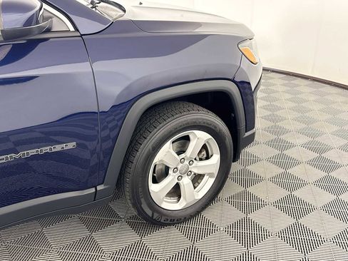 Used 2018 Jeep Compass Latitude w/ Popular Equipment Group image 28