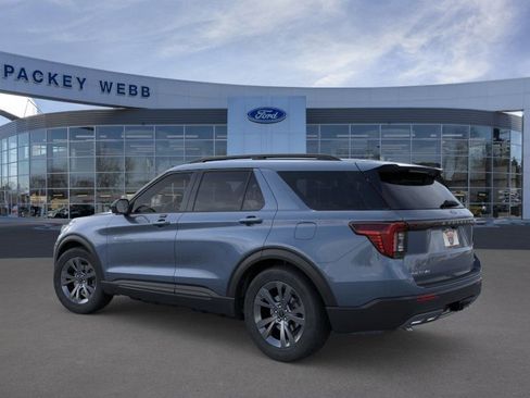New 2026 Ford Explorer Active AWD/4WD image 6