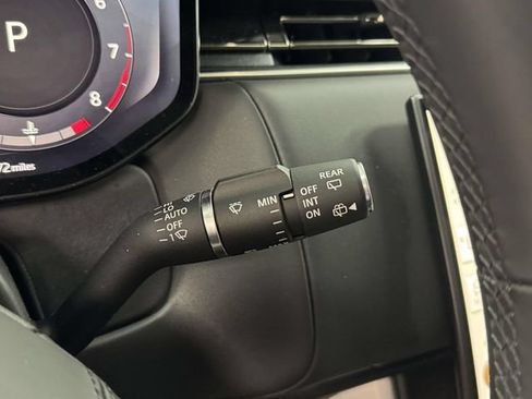 Used 2024 Land Rover Range Rover Long Wheelbase Autobiography AWD/4WD image 41