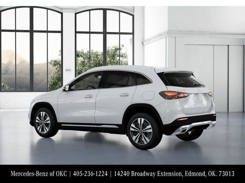 Used 2026 Mercedes-Benz GLA 250 4MATIC image 30