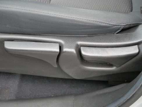 Used 2012 Kia Sorento LX image 20