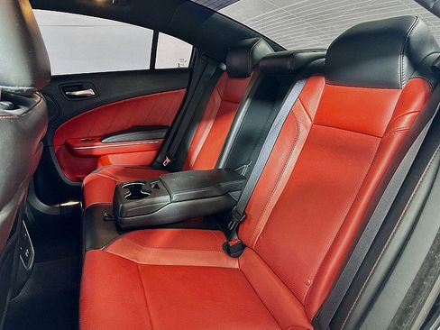 Used 2017 Dodge Charger SXT w/ Premium Group image 22