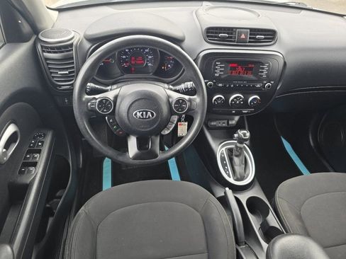Used 2014 Kia Soul FWD image 22