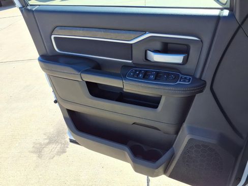 Certified 2024 RAM 2500 Big Horn image 17