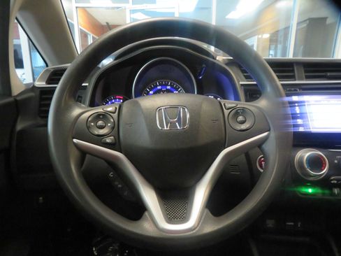 Used 2015 Honda Fit EX image 29