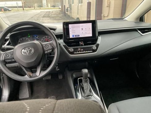 Used 2024 Toyota Corolla LE FWD image 22