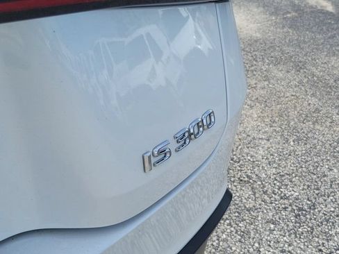 Used 2022 Lexus IS 300 w/ Accessory Package RWD image 5