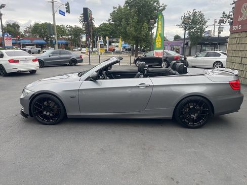 Used 2012 BMW 328i Convertible image 4