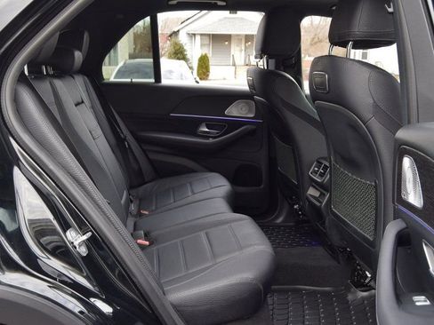 Used 2020 Mercedes-Benz GLE 350 4MATIC w/ Premium Package image 34