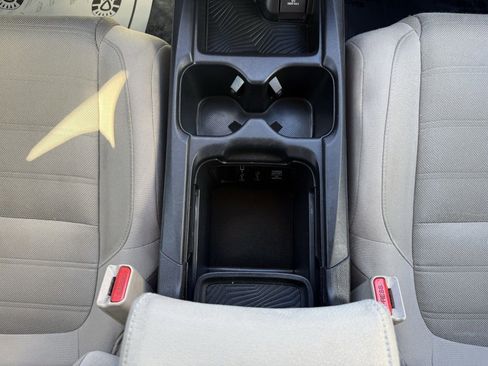 Used 2017 Honda CR-V EX image 29