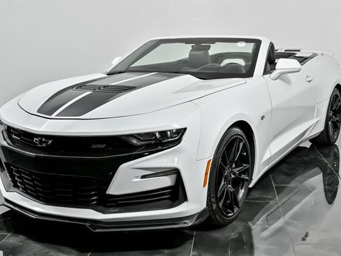 Used 2022 Chevrolet Camaro SS image 5