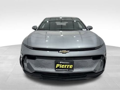 New 2026 Chevrolet Equinox EV LT w/ Comfort Package image 7