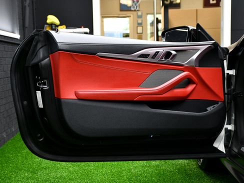 Used 2019 BMW M850i xDrive M850i xDrive Convertible image 18