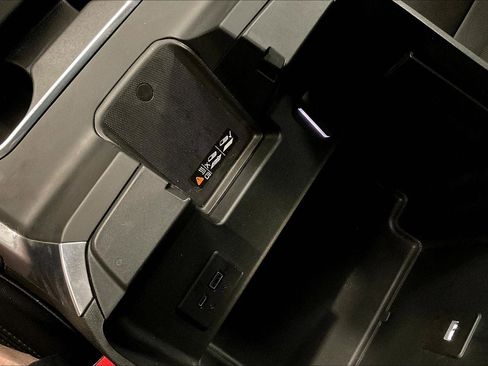 Used 2024 Chevrolet Silverado 2500 LTZ w/ LTZ Plus Package image 40