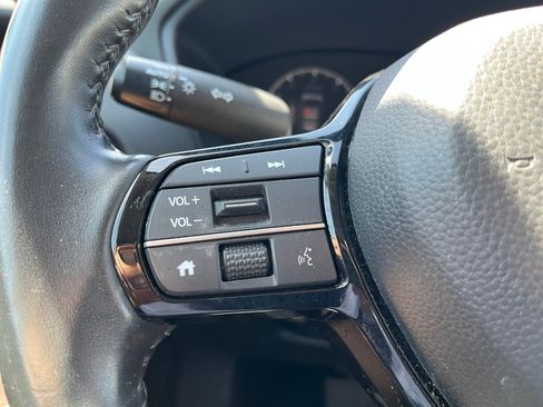 Used 2023 Honda HR-V EX-L image 19