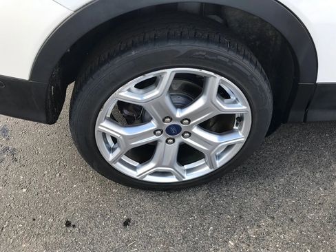 Used 2018 Ford Escape Titanium image 44