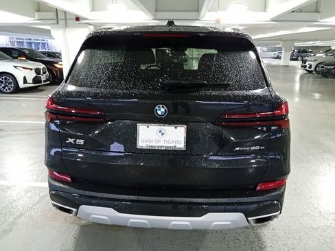 Used 2024 BMW X5 xDrive50e w/ Executive Package image 8