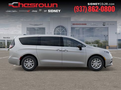 New 2026 Chrysler Pacifica Select image 21