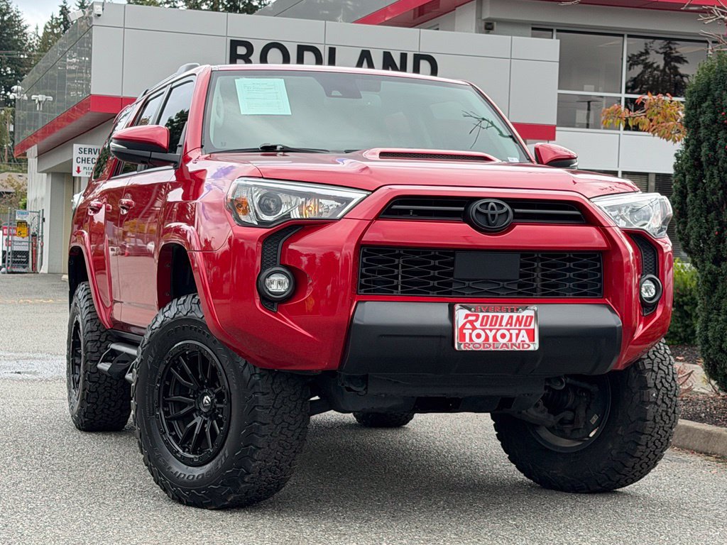 Used 2021 Toyota 4Runner TRD Off-Road Premium AWD/4WD image 1