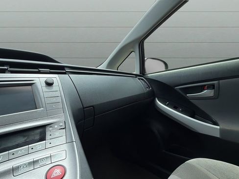 Used 2012 Toyota Prius Two FWD image 14