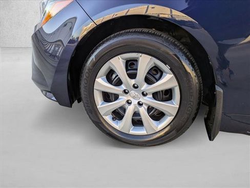 Certified 2025 Toyota Corolla LE image 22